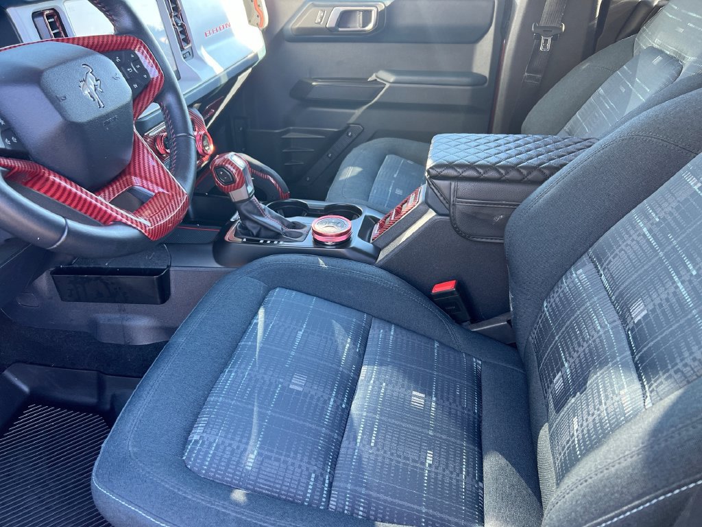 Used 2025 Ford Bronco Heritage Edition AWD/4WD image 42