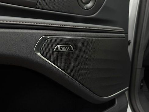 New 2026 Lincoln Nautilus Reserve w/ Jet Appearance Package image 13