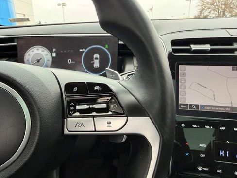 Used 2022 Hyundai Tucson Limited image 14