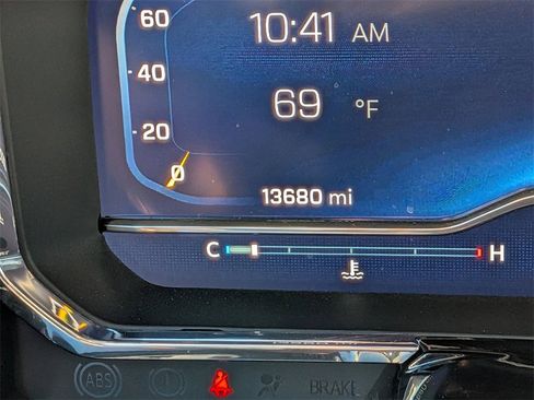 Used 2025 Chevrolet Silverado 1500 LT Trail Boss w/ LT Trail Boss Premium Package image 32