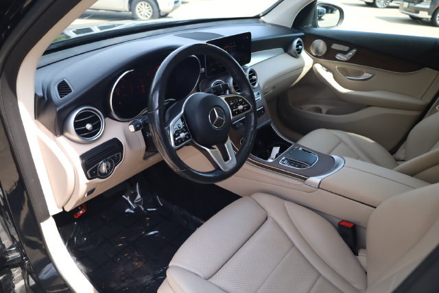 Used 2021 Mercedes-Benz GLC 300 4MATIC w/ Multimedia Package image 10