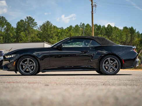 Certified 2024 Ford Mustang Premium RWD image 4