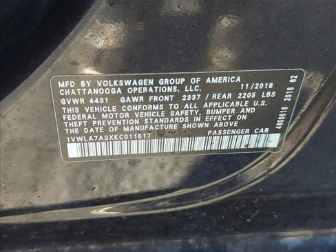 Used 2019 Volkswagen Passat 2.0T Wolfsburg w/ Wheels & Sunroof Package FWD image 2