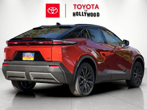 New 2026 Toyota C-HR AWD/4WD image 4