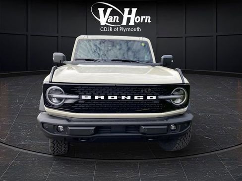 New 2025 Ford Bronco Outer Banks image 11