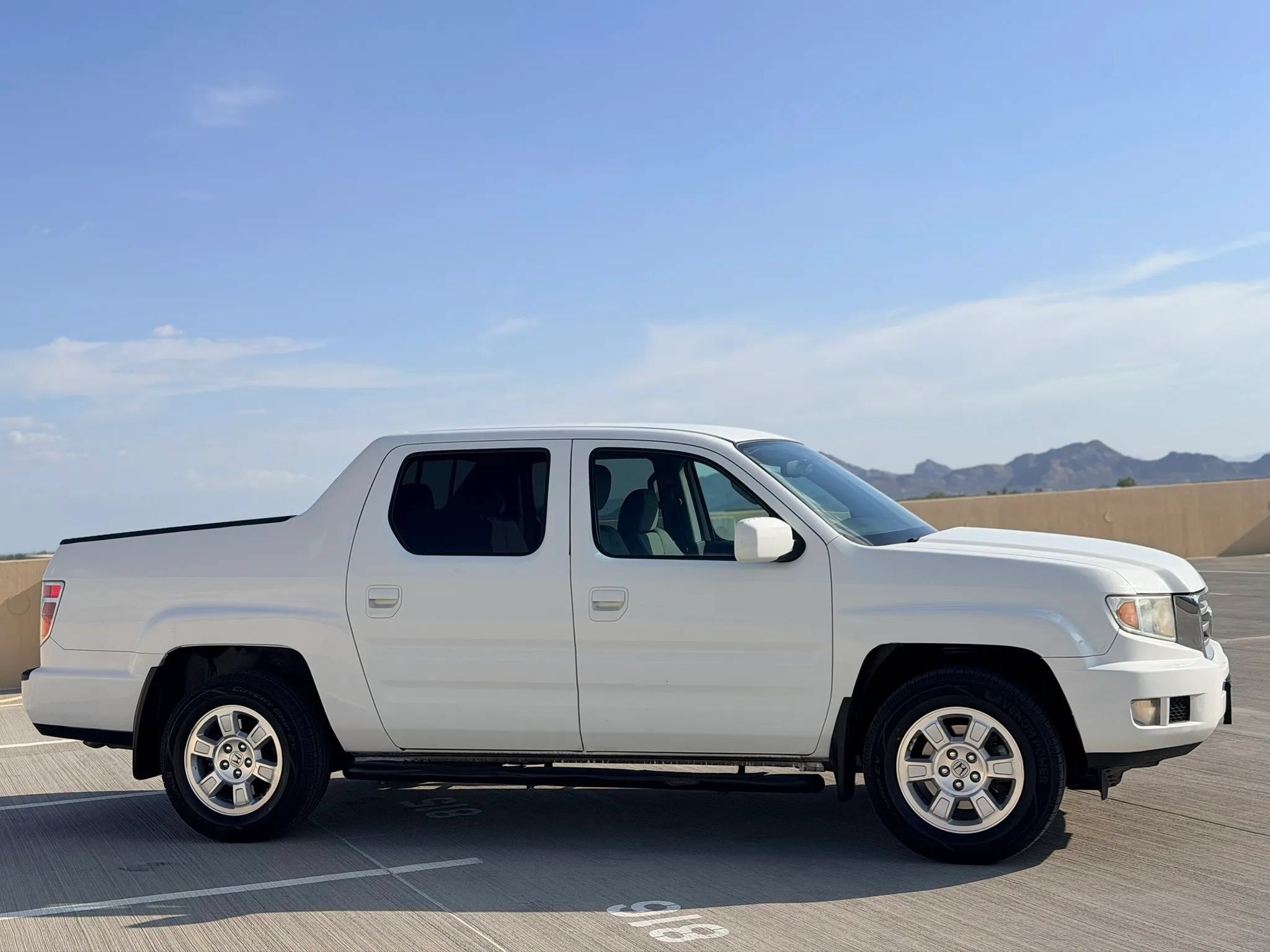 Used 2013 Honda Ridgeline RTS image 5