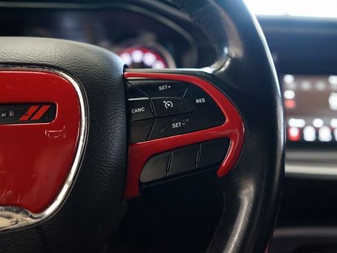 Used 2019 Dodge Challenger SXT image 26