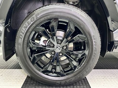 Used 2023 Toyota RAV4 XSE image 9