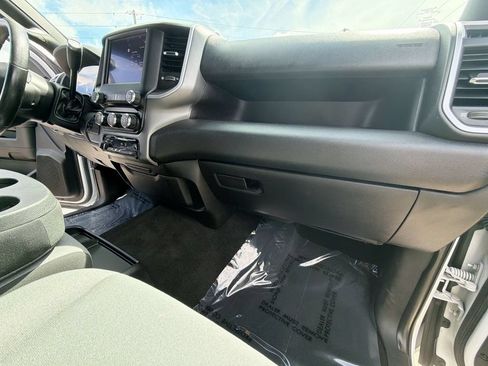 Used 2022 RAM 2500 Big Horn AWD/4WD image 37