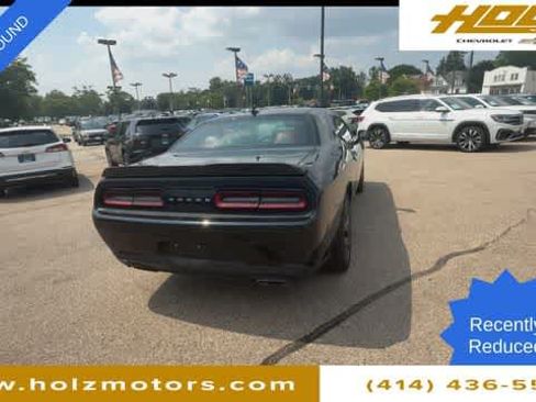 Used 2018 Dodge Challenger R/T Plus RWD image 8