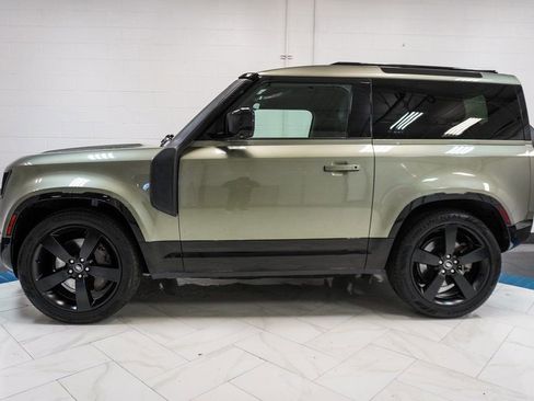 Used 2022 Land Rover Defender 90 X-Dynamic HSE AWD/4WD image 32