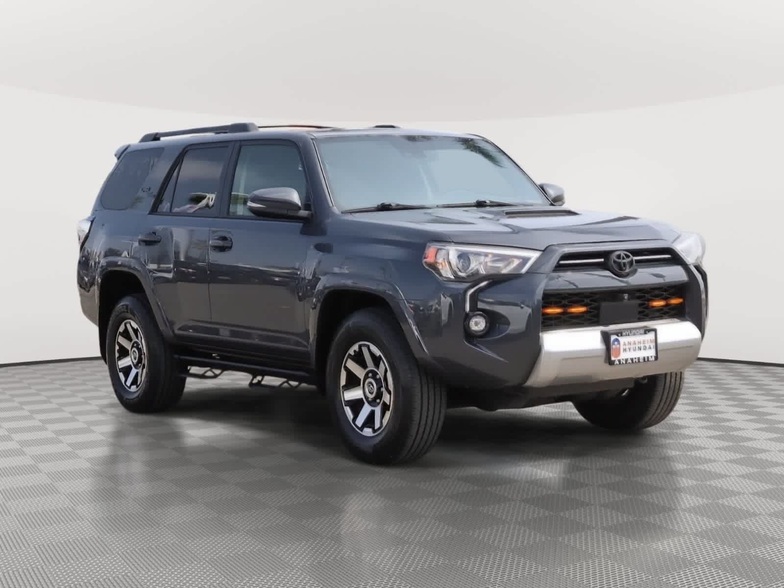 Used 2024 Toyota 4Runner TRD Off-Road Premium w/ Off Road Premium Plus Package AWD/4WD image 3