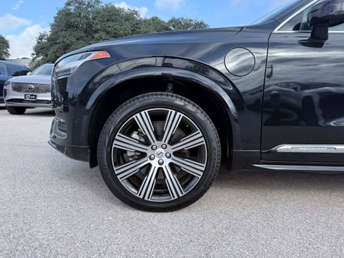 Certified 2024 Volvo XC90 T8 Ultimate w/ Lounge Package AWD/4WD image 9