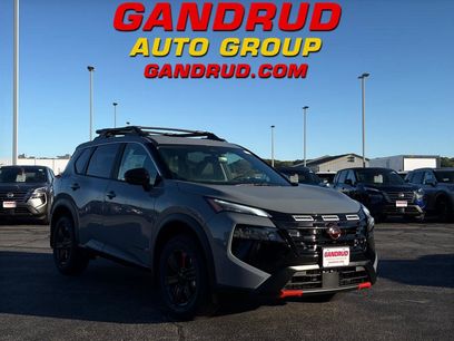 New 2026 Nissan Rogue SV w/ Rock Creek Premium Package