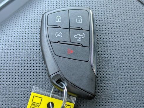 Used 2024 GMC Sierra 2500 SLT w/ SLT Premium Package image 26