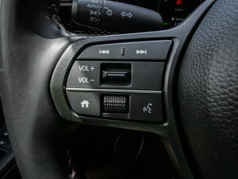 Used 2025 Honda CR-V Sport-L image 19