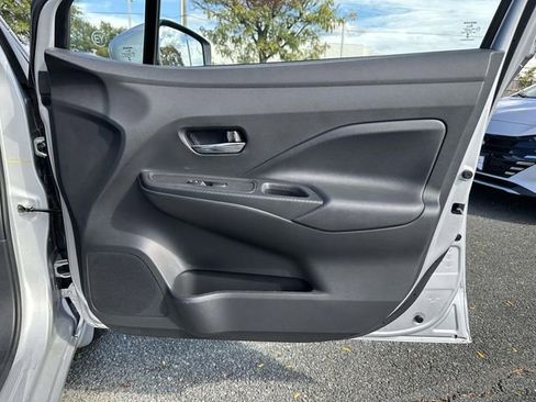 New 2025 Nissan Versa SV w/ Trunk Package image 8