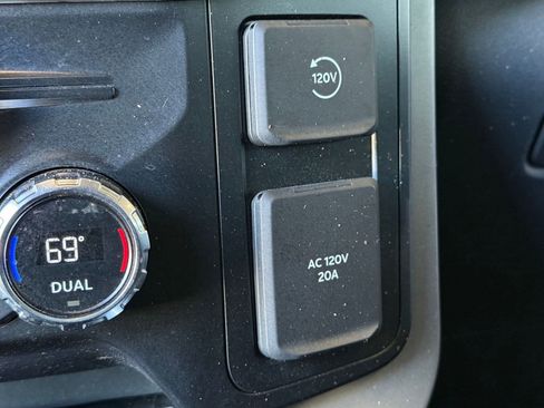 Certified 2021 Ford F150 Lariat w/ Equipment Group 502A High image 30