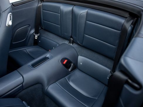 Certified 2014 Porsche 911 Carrera 4S image 33