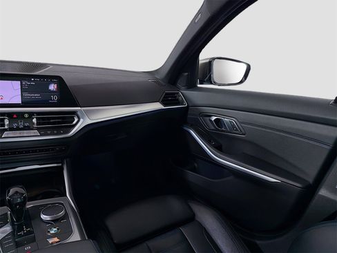 Used 2020 BMW M340i xDrive w/ Driving Assistance Package image 26