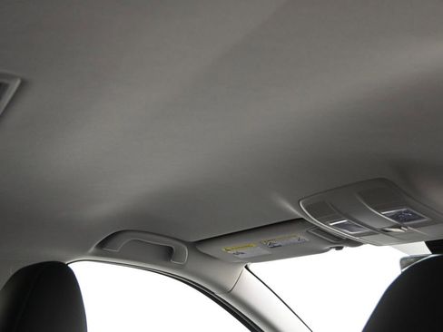 Used 2025 MAZDA CX-5 AWD 2.5 S w/ Select Package image 17