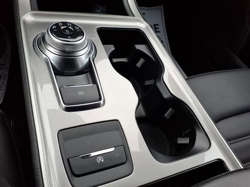 Certified 2024 Ford Edge SEL w/ Convenience Package image 21