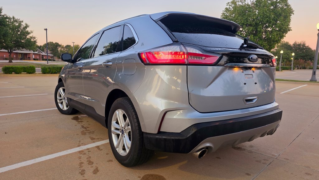 Used 2020 Ford Edge SEL FWD image 13