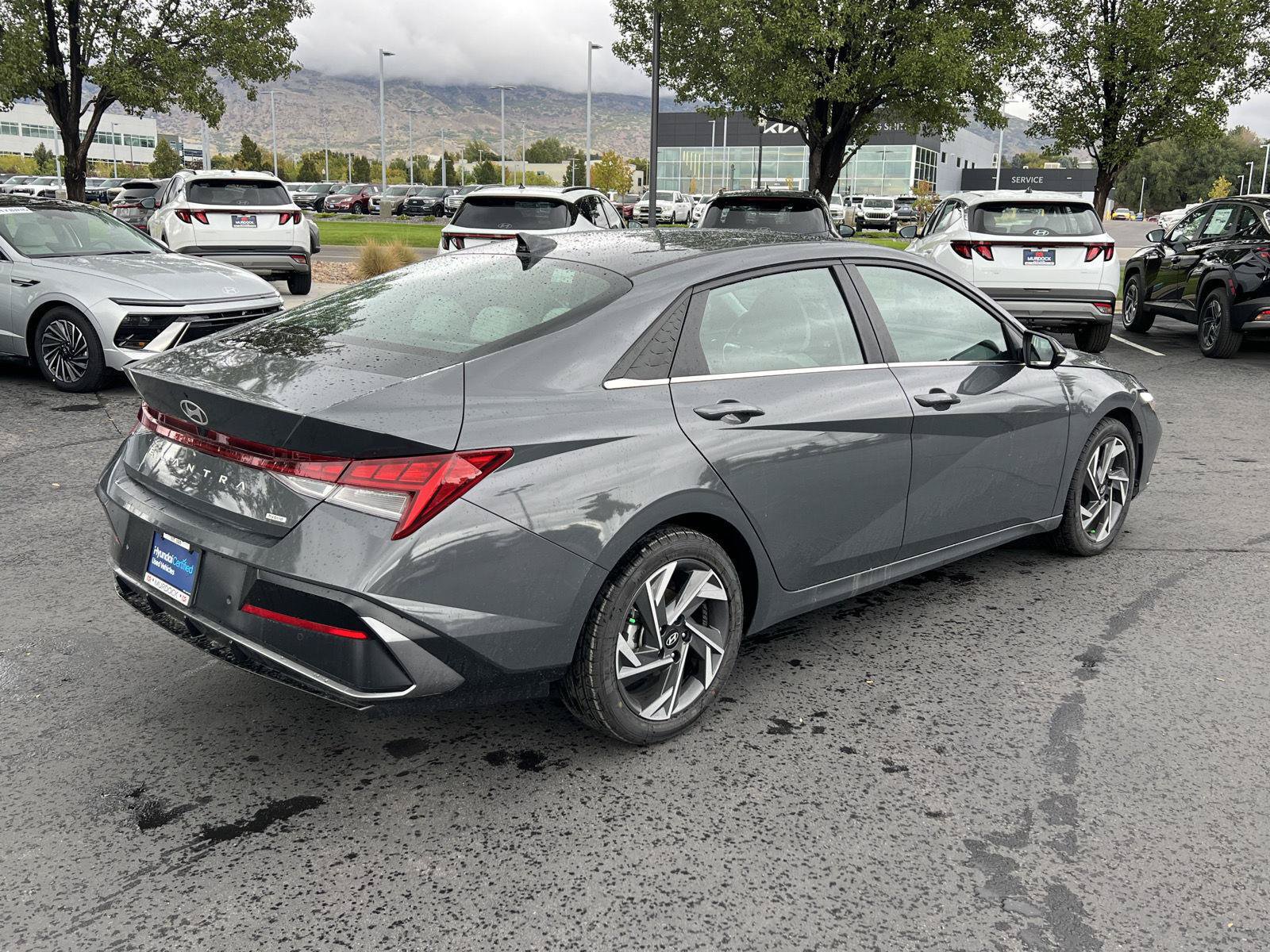 Certified 2024 Hyundai Elantra Limited FWD image 13