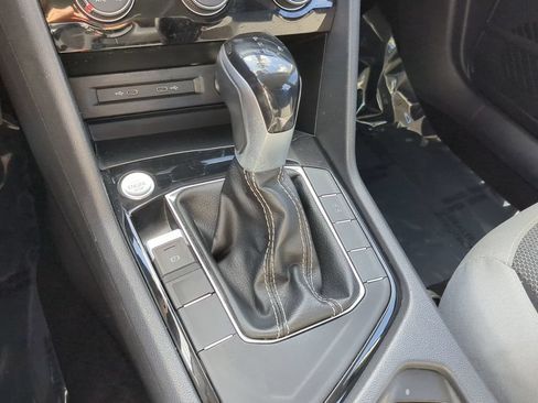 Used 2024 Volkswagen Taos S FWD image 22