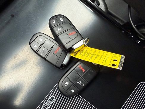 Used 2023 Dodge Durango AWD w/ Technology Group image 26