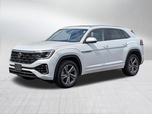 Certified 2024 Volkswagen Atlas Cross Sport SEL R-Line AWD/4WD image 3