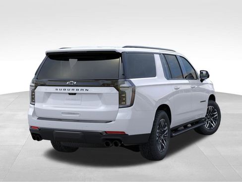 New 2026 Chevrolet Suburban Z71 w/ Comfort Package AWD/4WD image 4