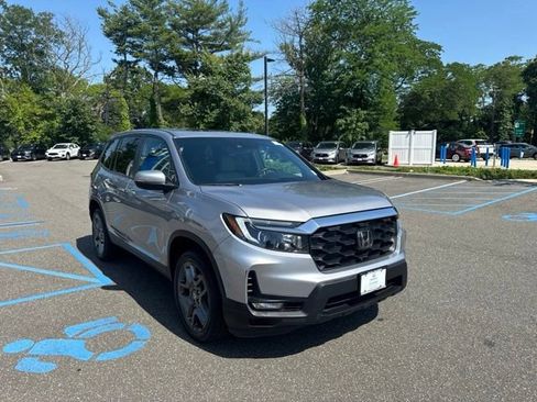 Used 2023 Honda Passport EX-L image 10