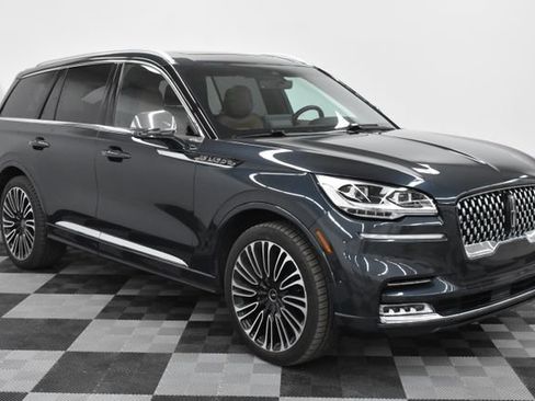 Used 2022 Lincoln Aviator Black Label image 1
