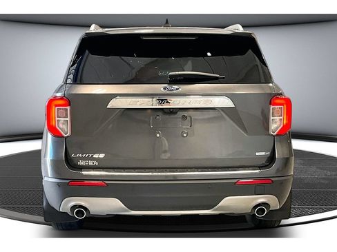 Used 2020 Ford Explorer Limited AWD/4WD image 6