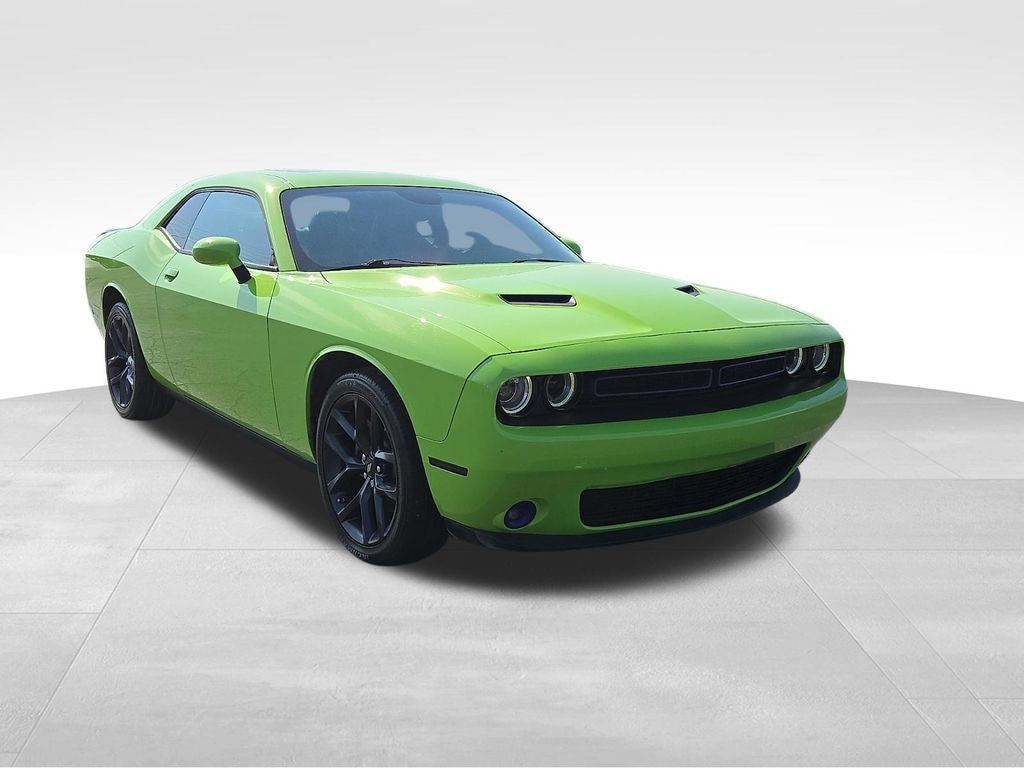 Used 2023 Dodge Challenger SXT w/ Plus Package RWD image 1