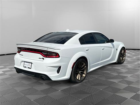 Used 2022 Dodge Charger SRT Hellcat w/ Harman/Kardon Audio Group RWD image 5