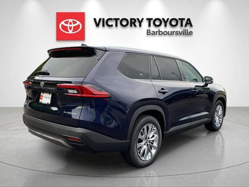 New 2026 Toyota Grand Highlander AWD image 7