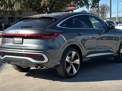 New 2025 Audi SQ5 Premium Plus image 7