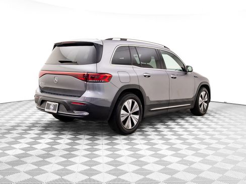 Certified 2023 Mercedes-Benz EQB 250+ w/ Exclusive Package image 5