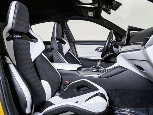 Used 2023 BMW M3 Competition w/ M Carbon Exterior Package image 19