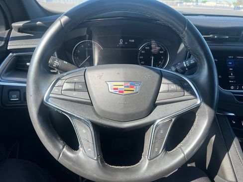 Certified 2023 Cadillac XT5 Luxury FWD image 16