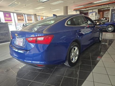 Used 2023 Chevrolet Malibu LT FWD image 4
