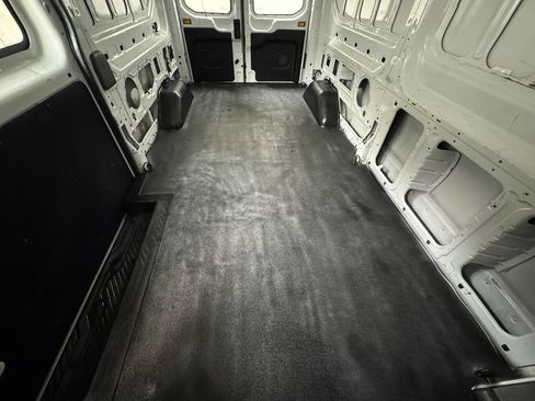 Used 2020 Ford Transit 250 Medium Roof image 42