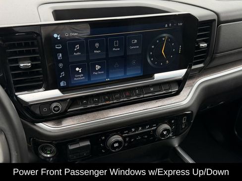 Used 2023 Chevrolet Silverado 1500 LTZ AWD/4WD image 19