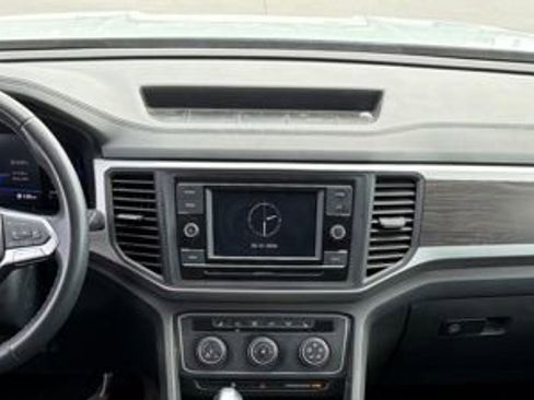 Used 2023 Volkswagen Atlas SE image 19