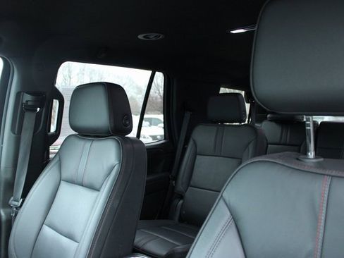 Used 2023 Chevrolet Tahoe RST w/ RST Performance Edition image 14