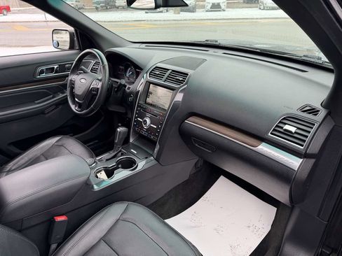 Used 2016 Ford Explorer Limited w/ Equipment Group 301A image 20