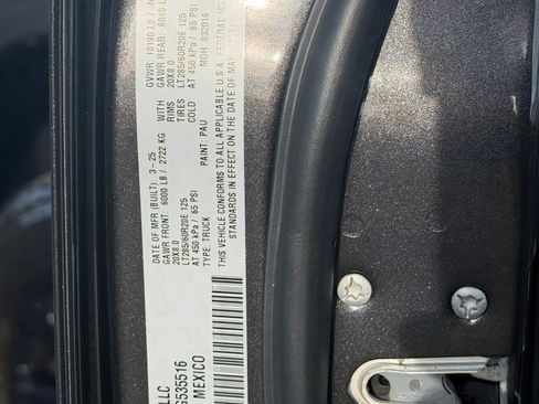 Used 2025 RAM 2500 Laramie w/ Night Edition AWD/4WD image 30