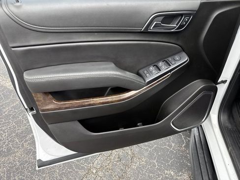 Used 2019 Chevrolet Tahoe LS w/ Enhanced Driver Alert Package image 14